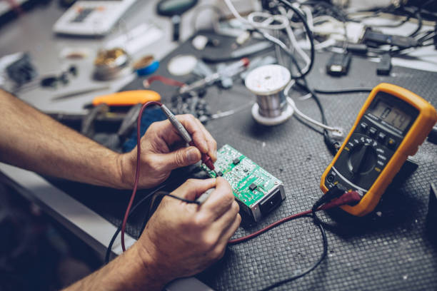 Στην 1onetech Καστοριά προσφέρουμε επαγγελματικό service σε κινητά, laptops και υπολογιστές. Άμεση επισκευή, αναβαθμίσεις και εγγύηση ποιότητας.